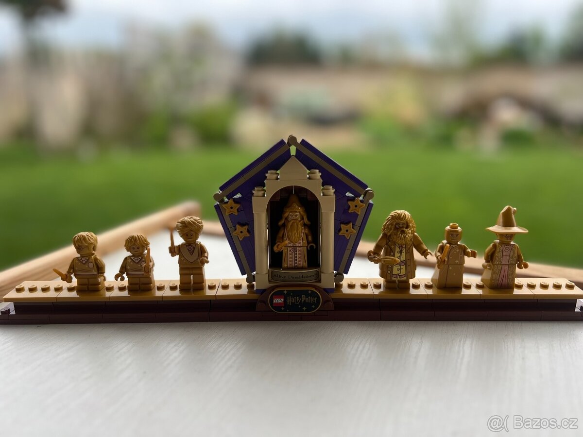 Lego Harry Potter 20 let výročí figurky zlaté