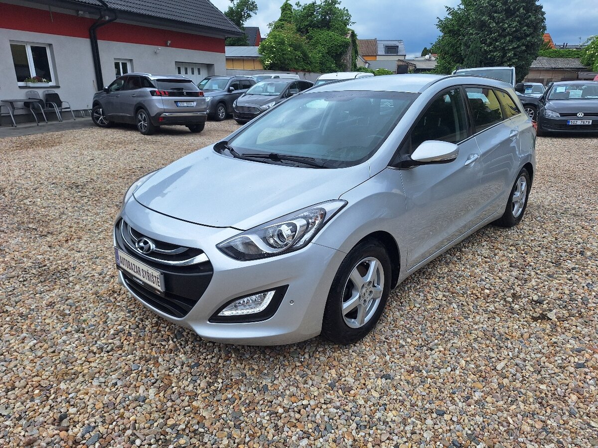 Hyundai I30 1.6 CRDi 81KW Nové v ČR, S.Kniha, DPH, Trikolor