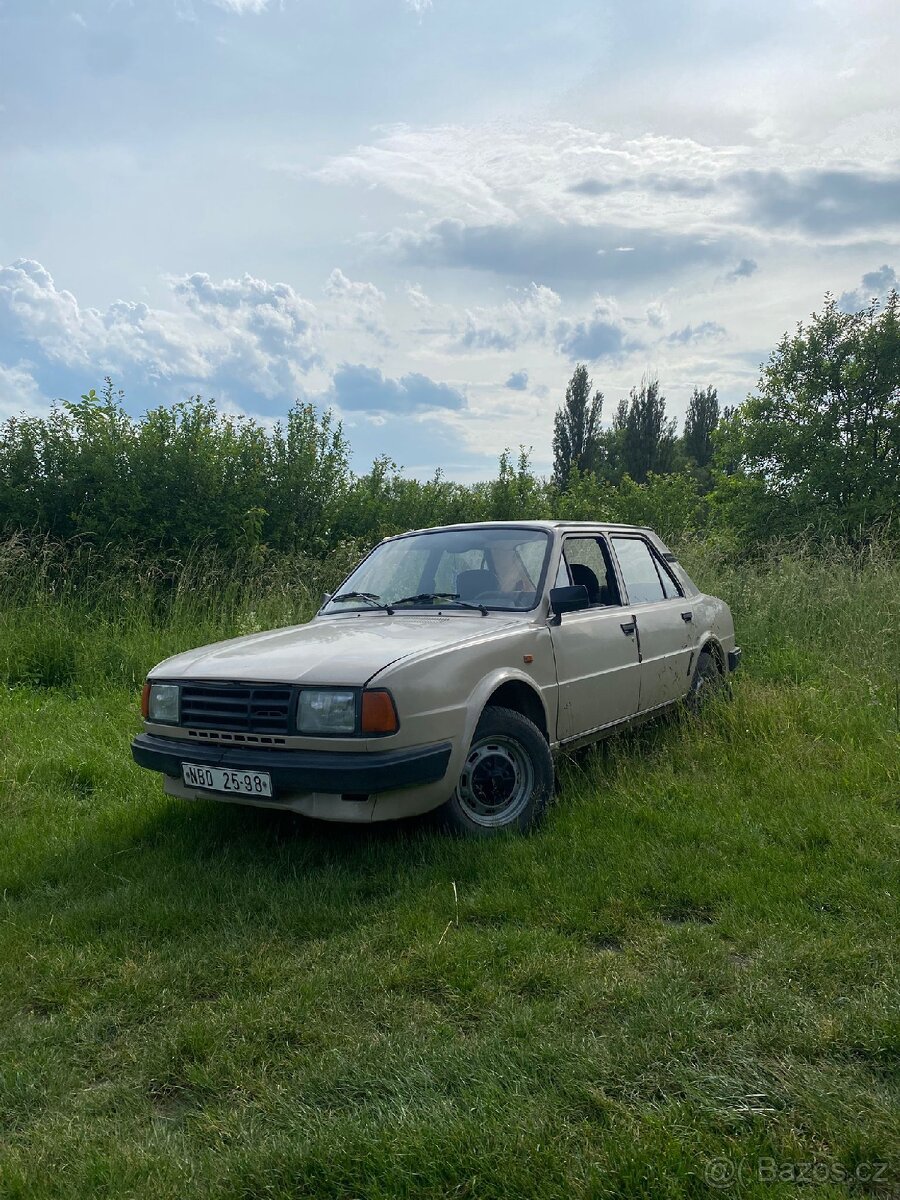Škoda 125L