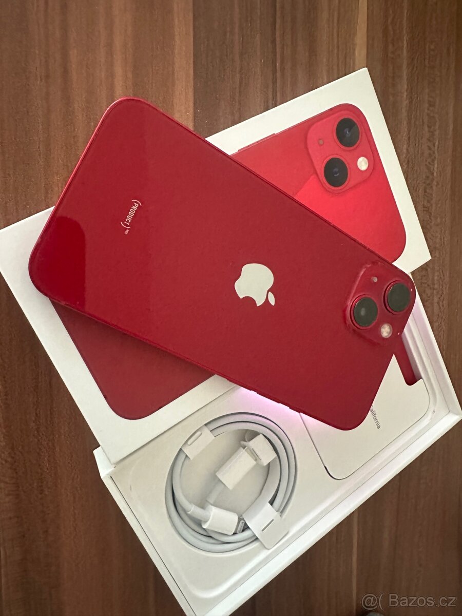 iPhone 13 - baterie 100%