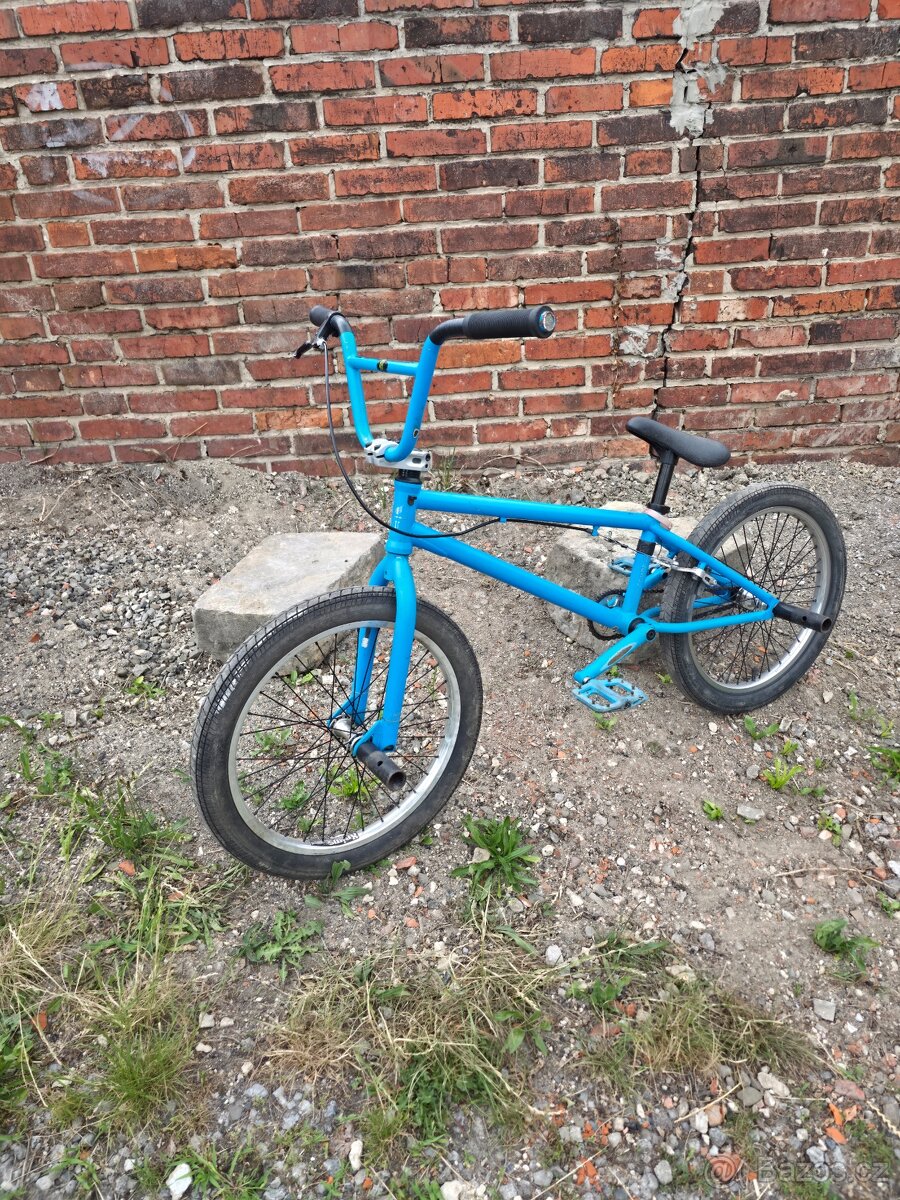 BMX KOLO