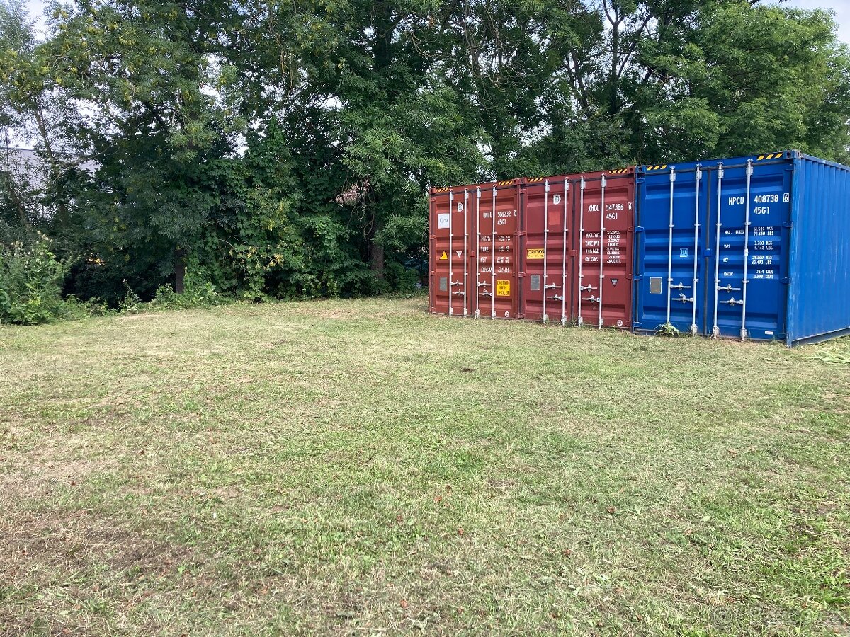 Sklady, garáže Opatovice nad Labem, pronájem 30m2