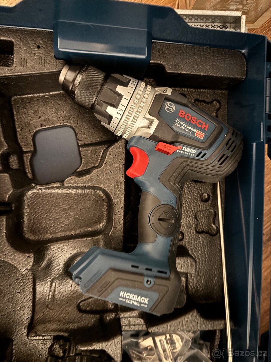Aku šroubovák BOSCH GSB 18V-150 C, NOVÝ