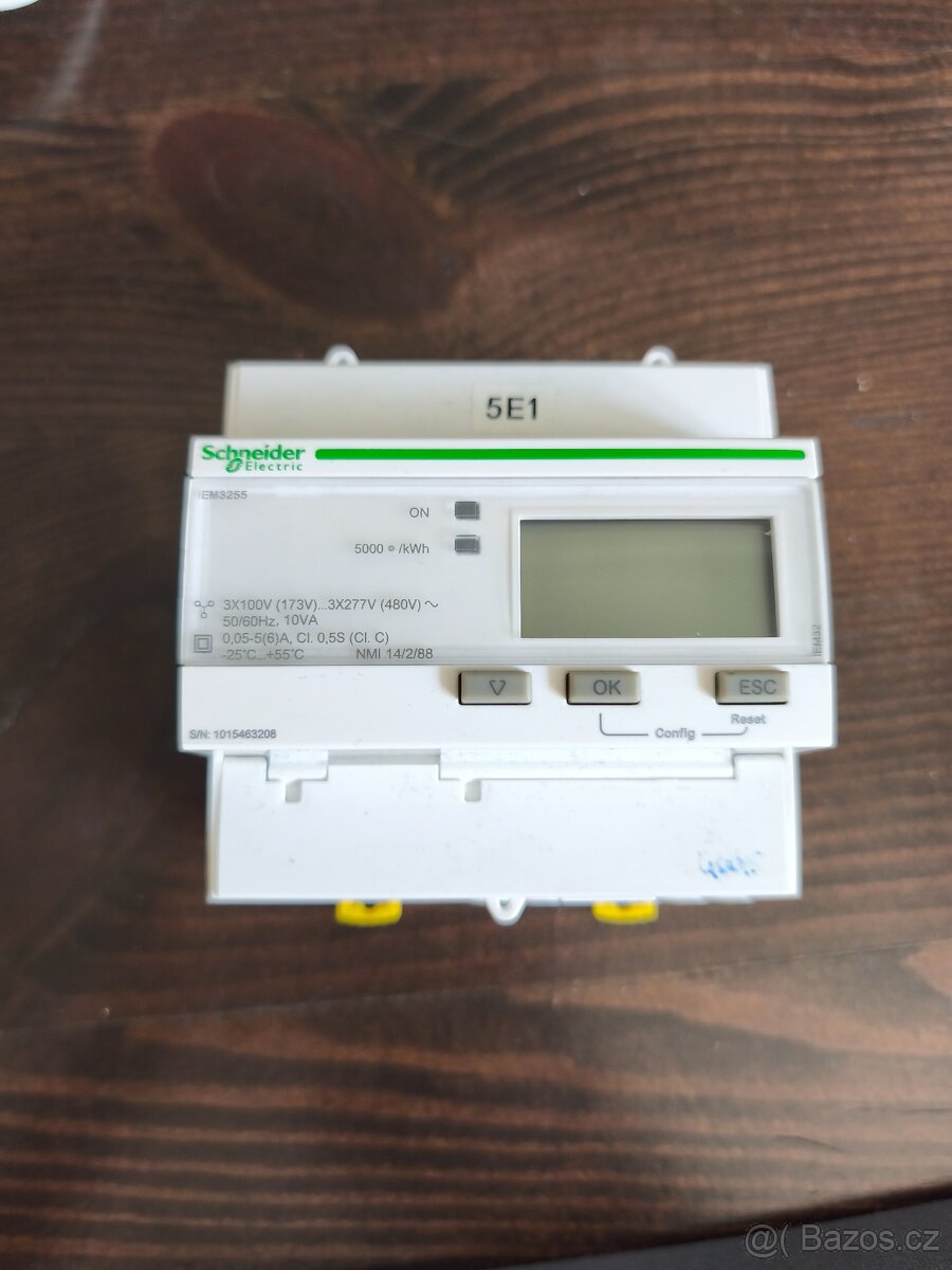 Digitálny elektromer Schneider IEM3255 s MODBUS