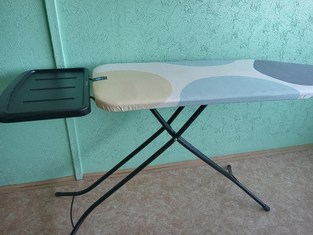 Velké žehlící prkno Brabantia, i pro parní generátory