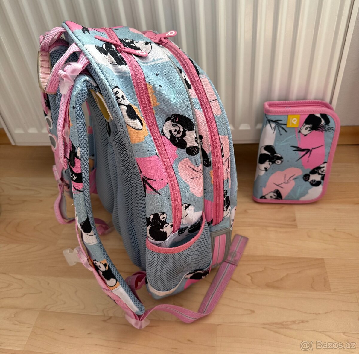 Prodám školní batoh + penál TOPGAL