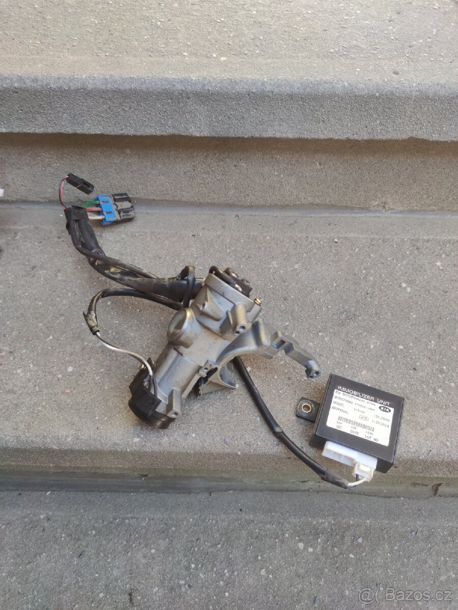 Kia Sportage I 2.0i spínačka