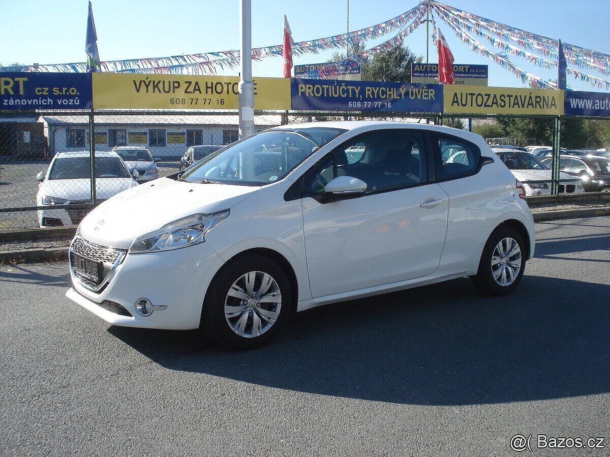 Peugeot 208 1.2 i Pure tech