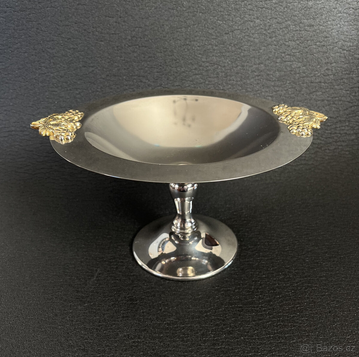 Kovový, alpakový retro nástolec V 12 cm