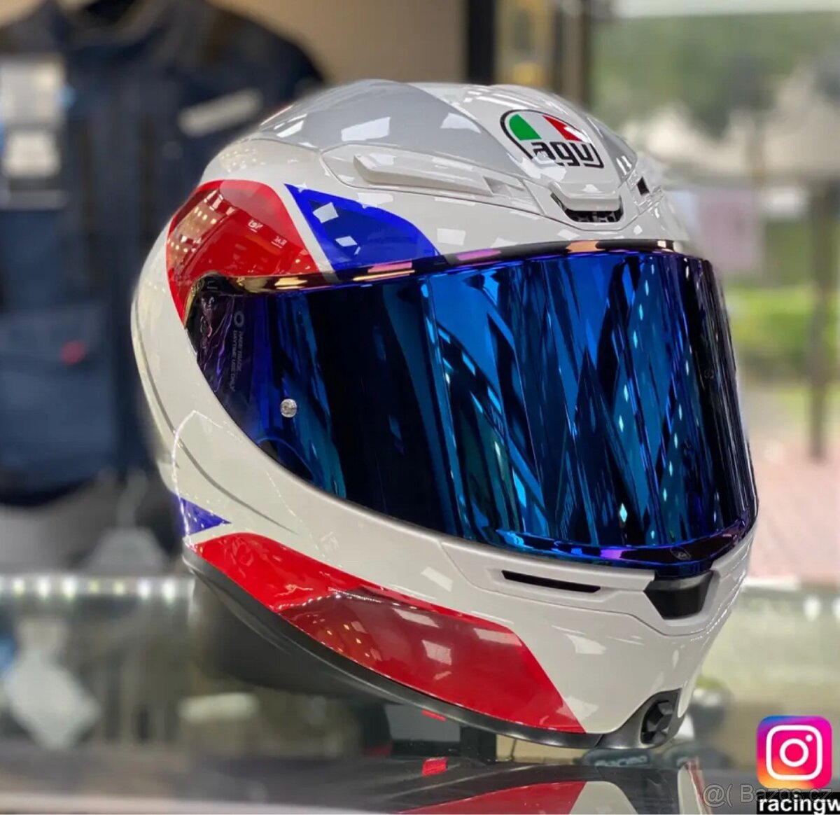 Přilba AGV K6 hyphen