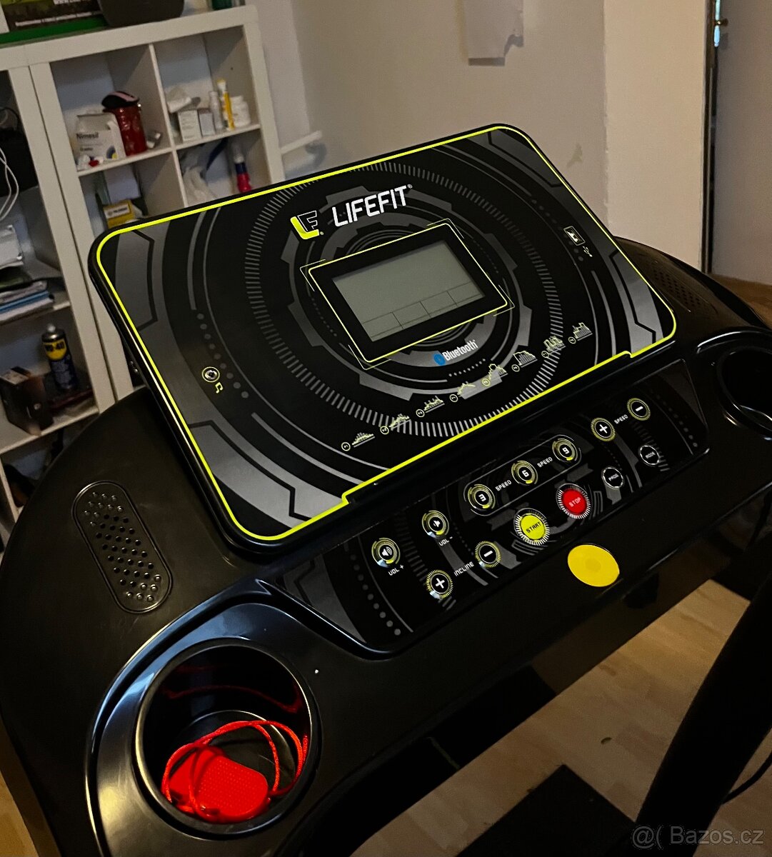 BĚŽECKÝ PÁS LIFEFIT TM5250 (platná ZÁRUKA i dolňky)