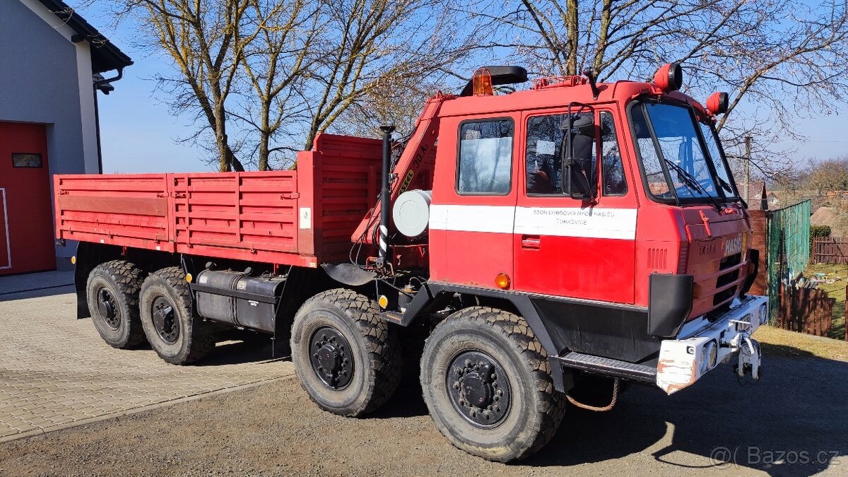 TATRA 815 8x8 VVN s hydraulickou rukou s TP a SPZ