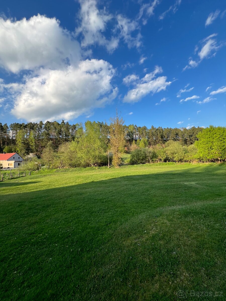 Pronájem zahrady 1500m2