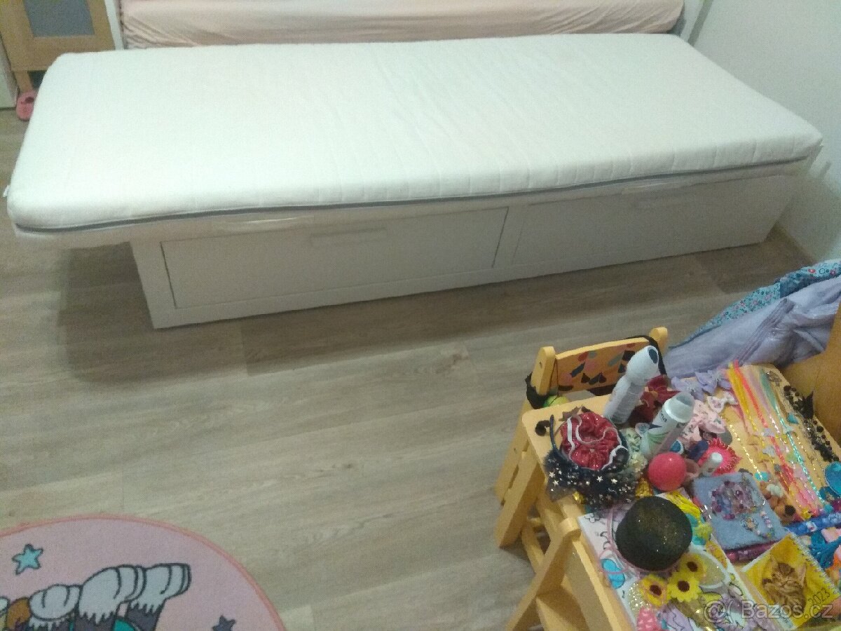 Pěnová matrace IKEA s pratelným potahem, 80 x 200cm