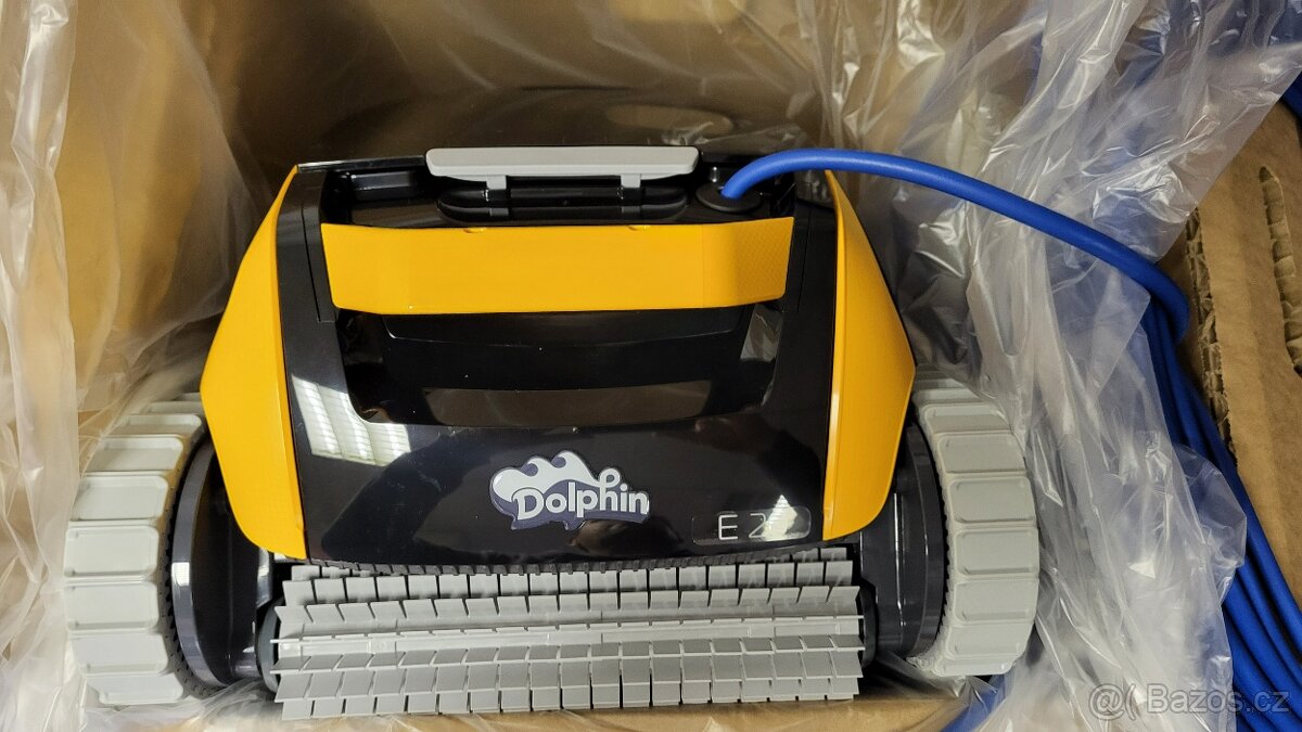 Dolphin e20, bazénový vysavač, Pc 22800 Kč,+ tester na Ph Ch