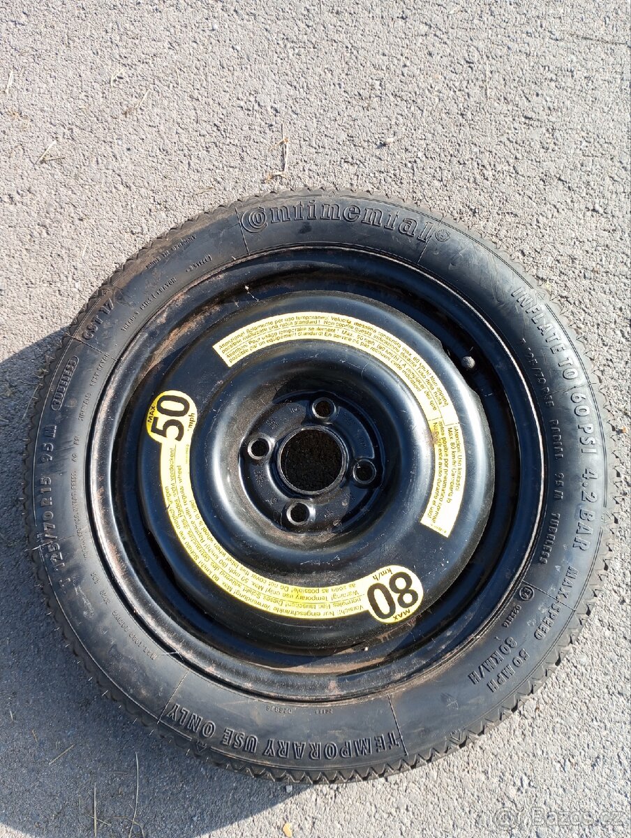 Dojezdove kolo 4×100