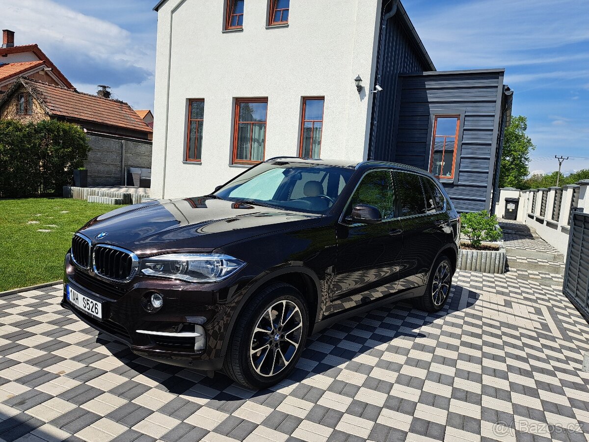 Bmw X5 3.0D Automat,Xdrive 4x4,2015,Pravidelný servis