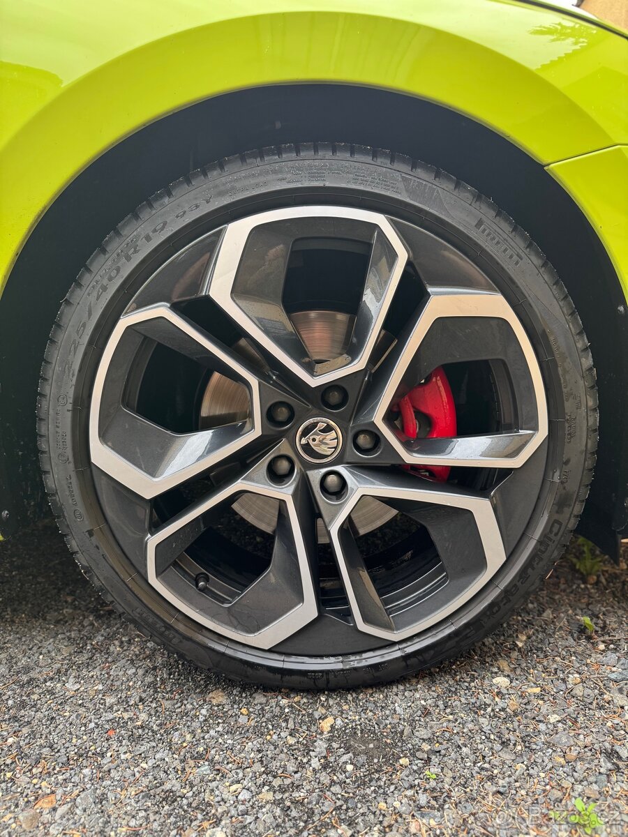 Alu ALTAIR 19”