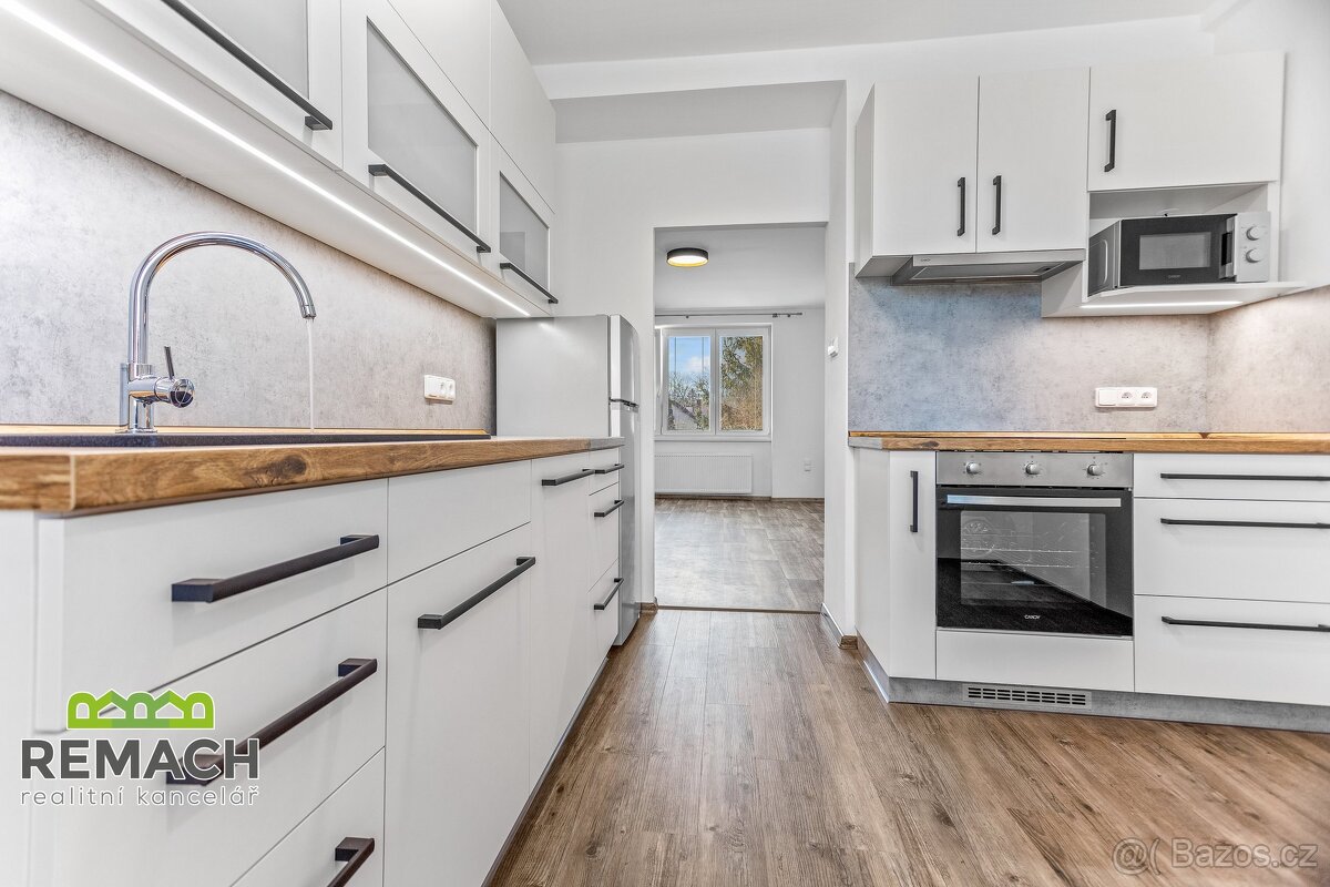 Pronájem byt 2+1, 70 m2 - Dobruška, ev.č. 03165