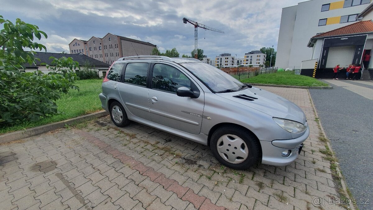 PEUGEOT 206 SW - 2005