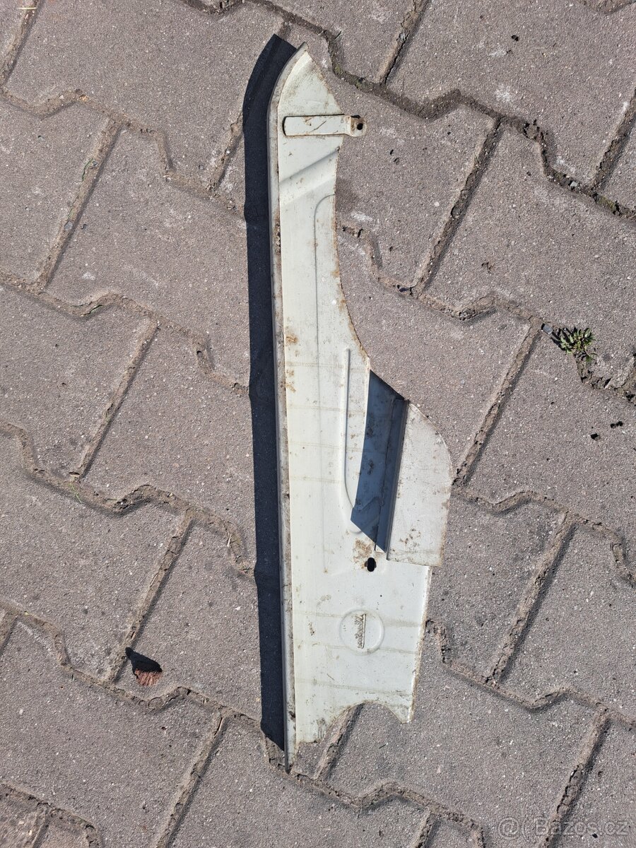 Kryt řetezu stadion s 11