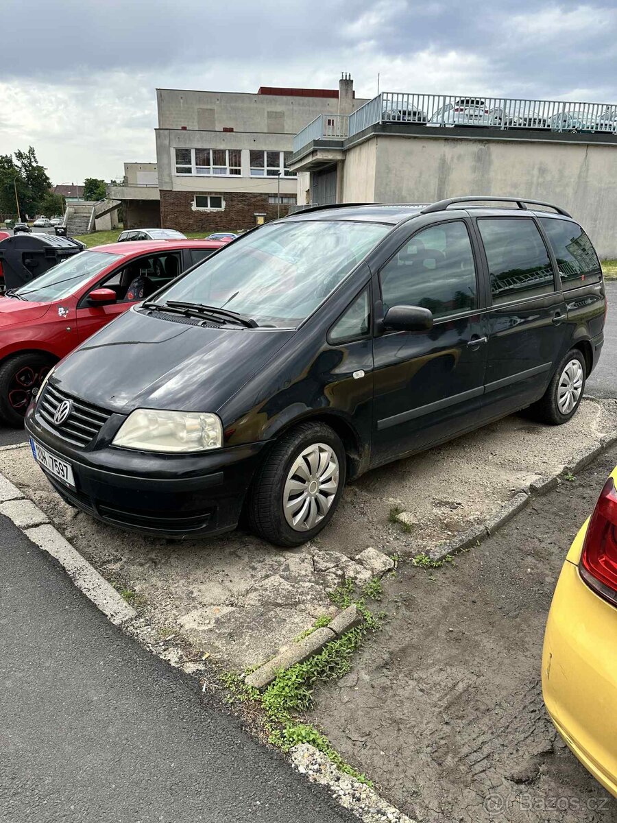 Prodam volkswagen sharan 1.9 TDI 85kw