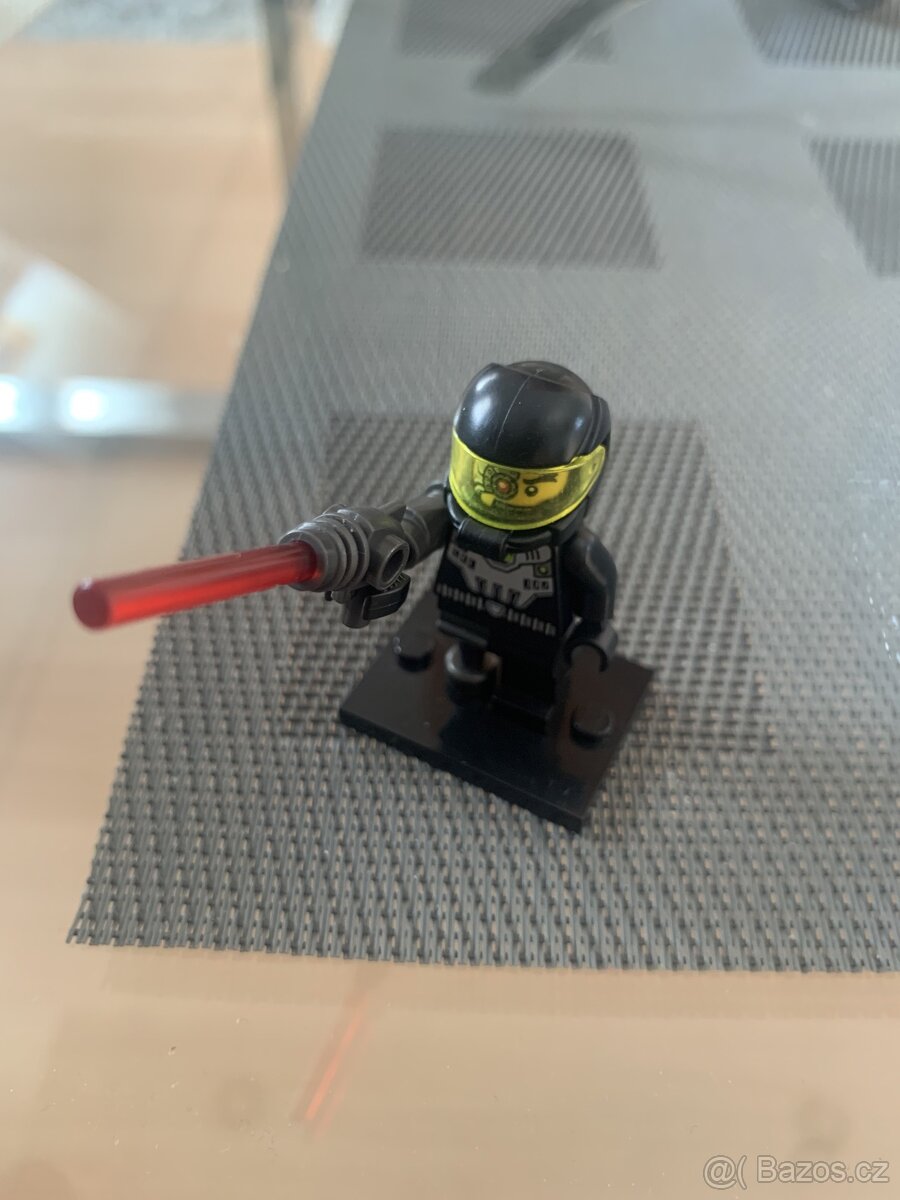 Lego figurka z roku 2009