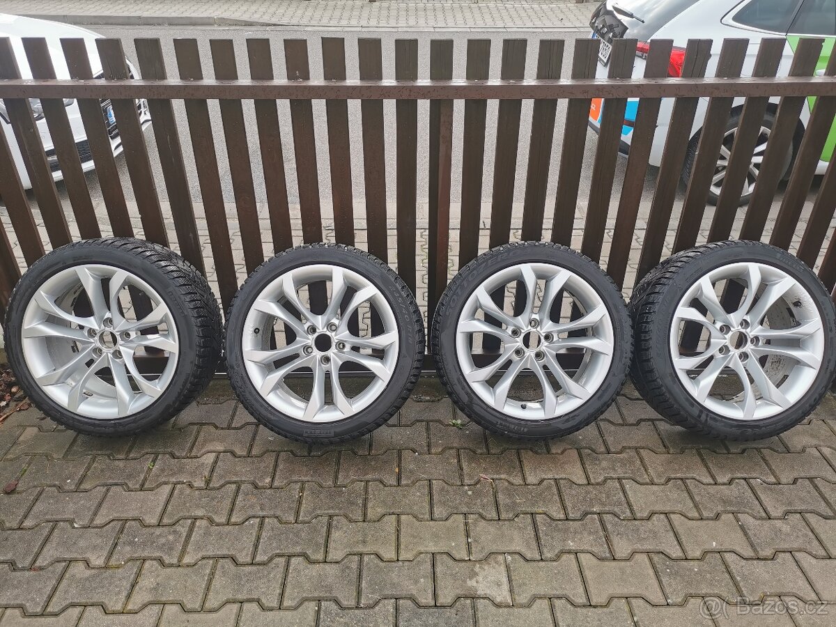 Alu kola Audi R18 245/40R18 rezervace