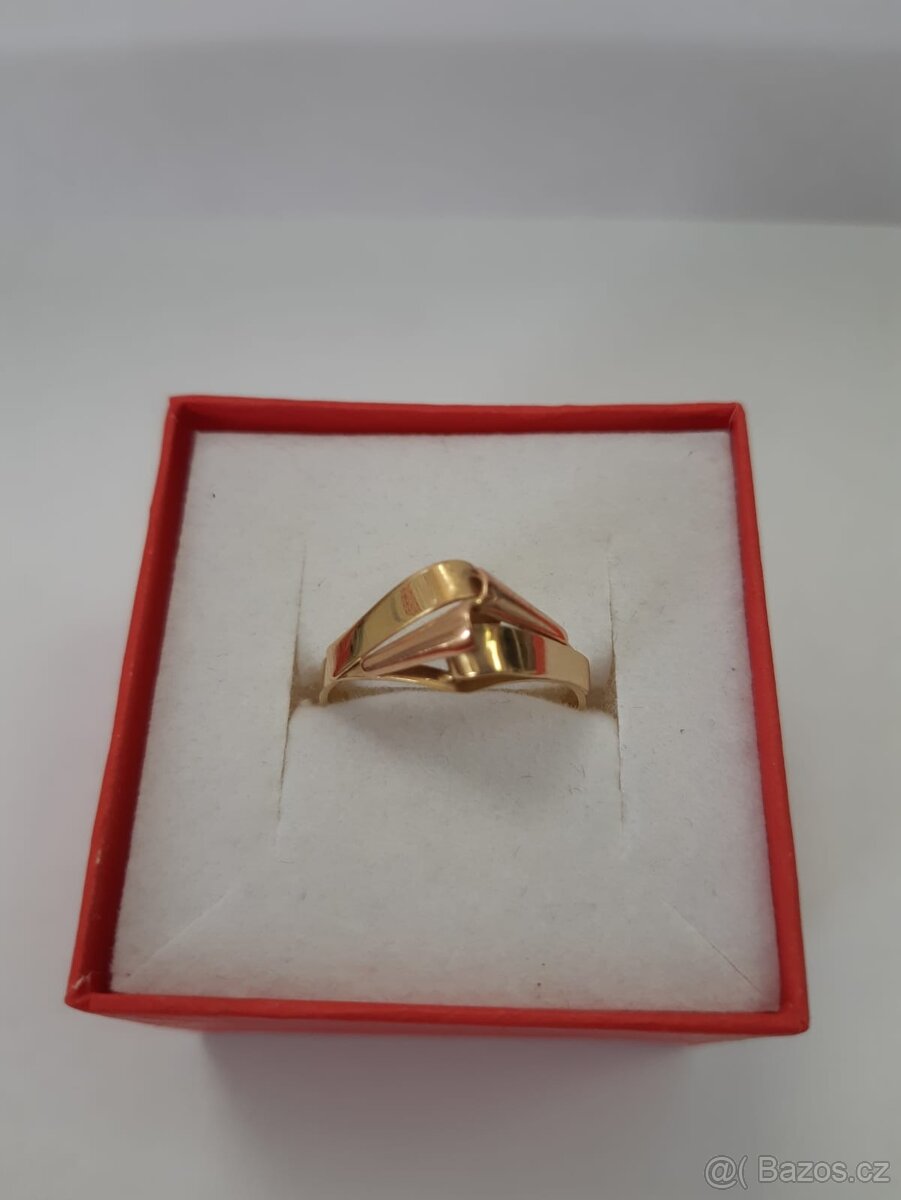 Zlatý dámský prsten dvojí zlato