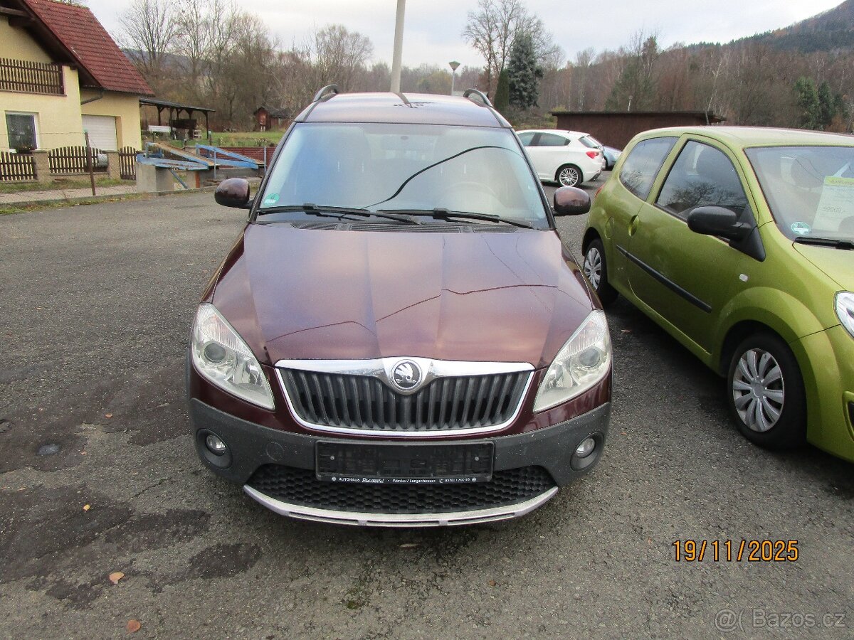 Škoda Roomster Scout 1,2 benzín 63kw