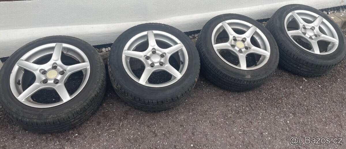 Prodám alu kola 5x100,7Jx15,ET35 s letními pneu