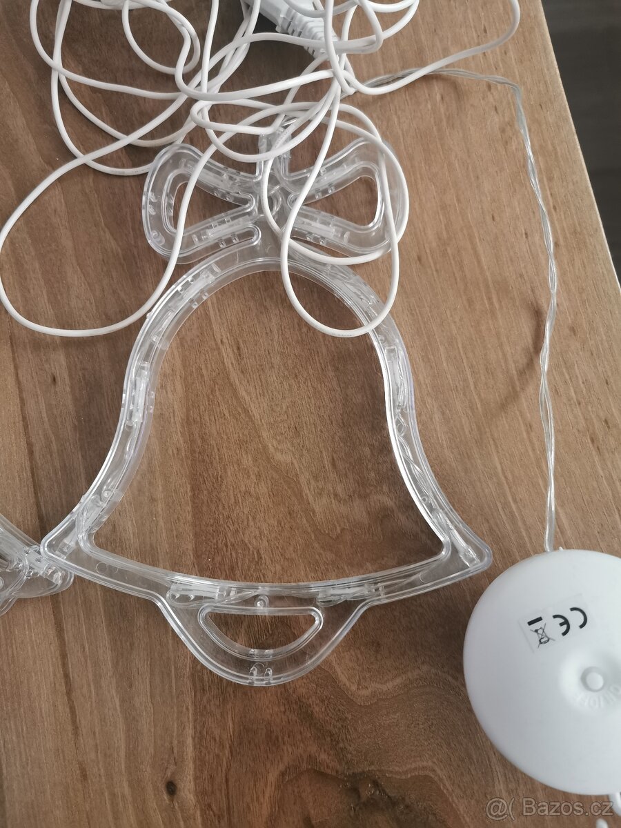 Vánoční ozdoby do okna