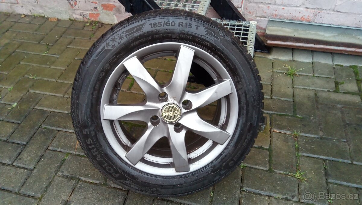 Zimní pneu 185/60 R15