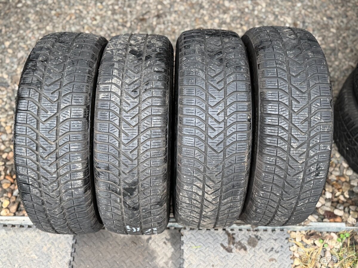 195/65/15 - Pirelli zimní sada pneu