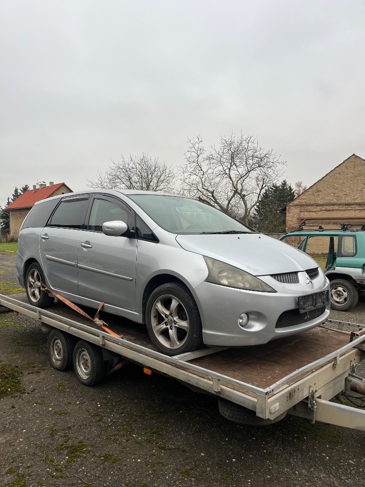 Mitsubishi Grandis - náhradní díly
