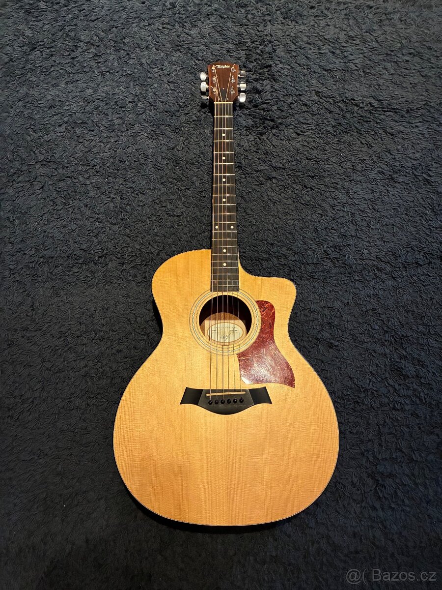 Taylor 114ce