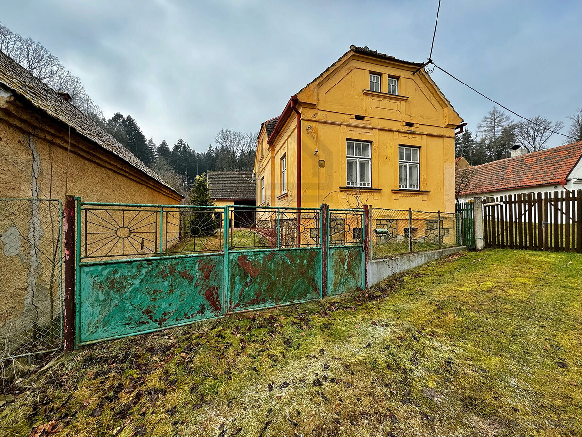 Prodej, rodinného domu, Újezdec