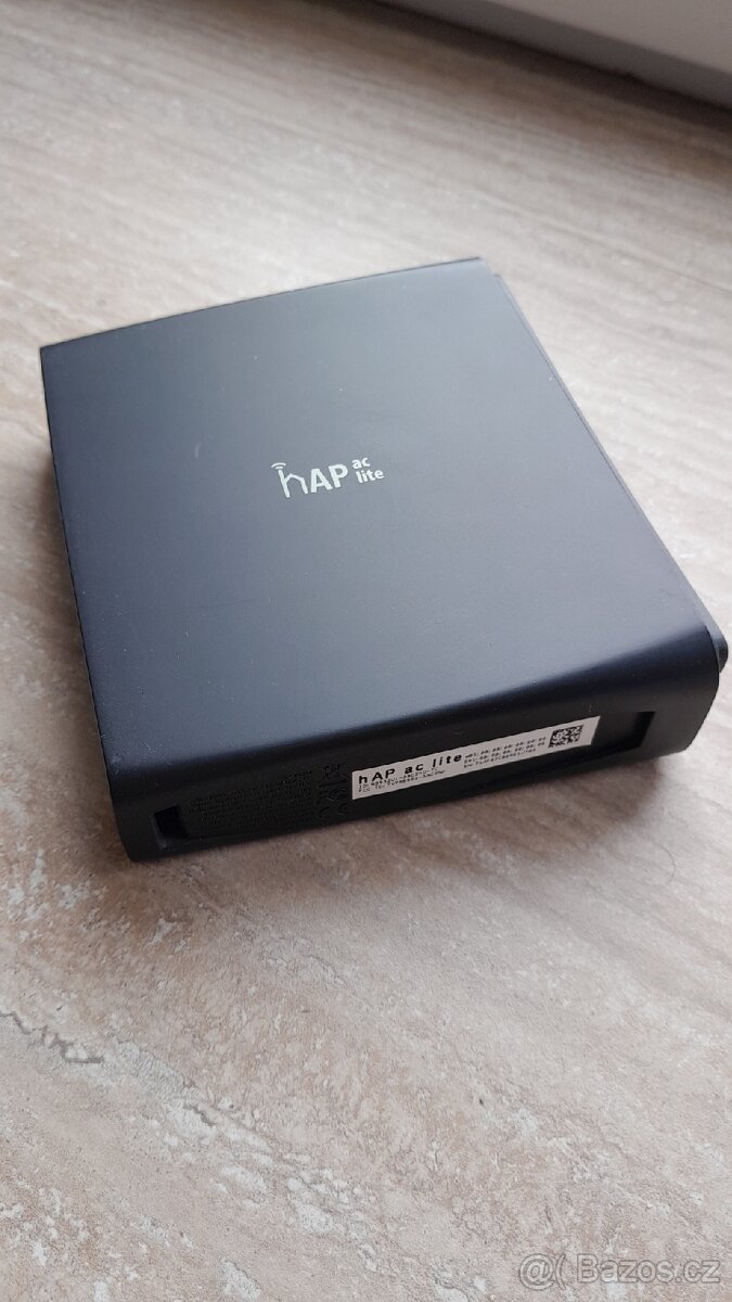 Router MikroTik AP ac lite