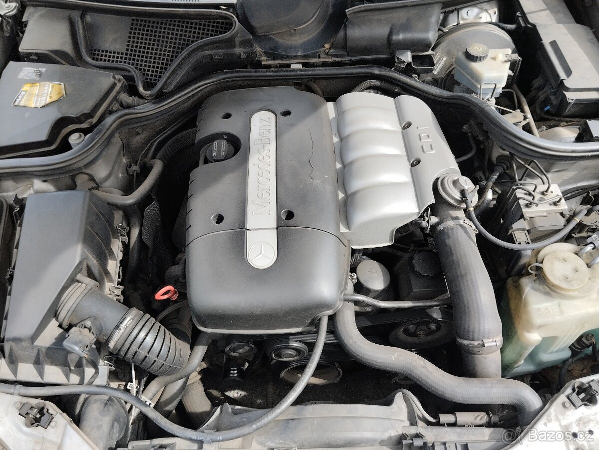 Prodám Motor Mercedes Benz 220 CDI