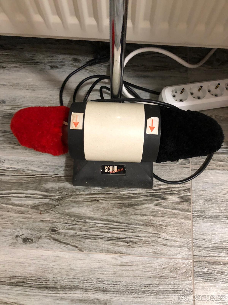 Kvalitní čistič bot elektrický - velmi tichý jako nový..