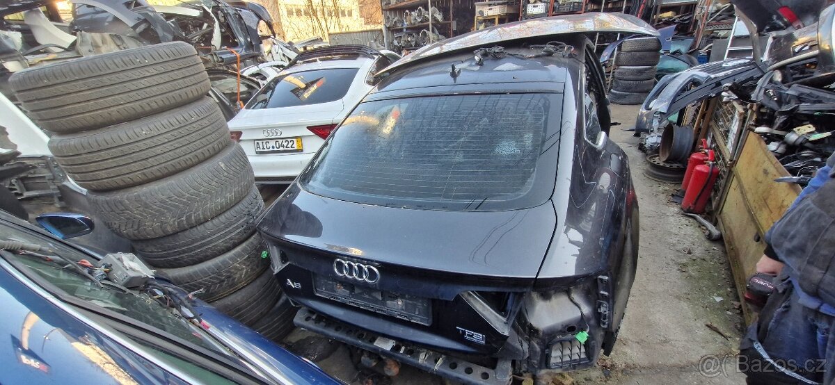 Viko kufru audi A5 sportback