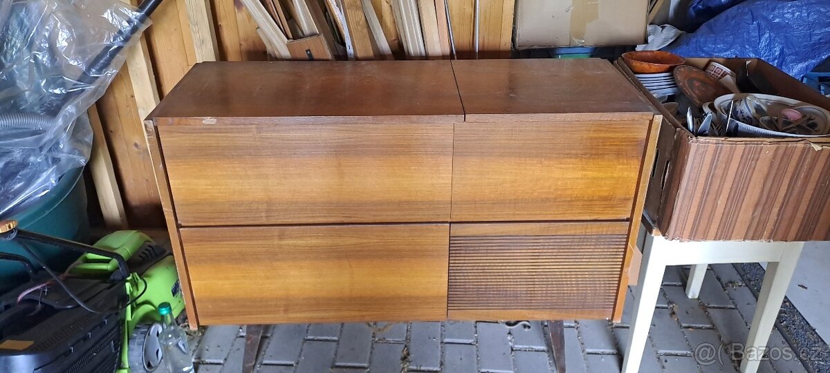 HUDEBNI SKRIN 2KOMBINACE RETRO