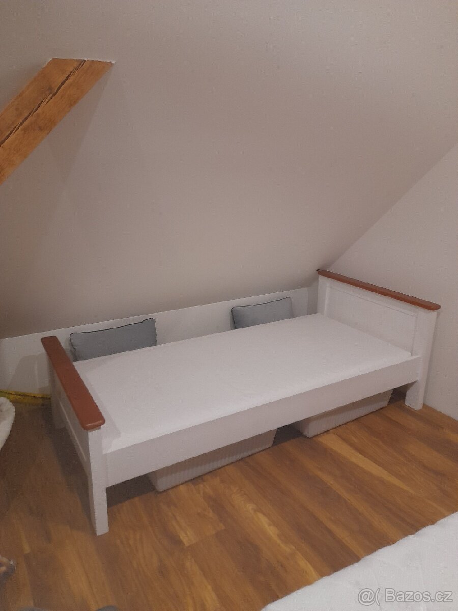 Postel 215x95 s matraci