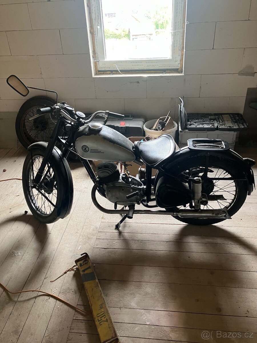 Čz 150c