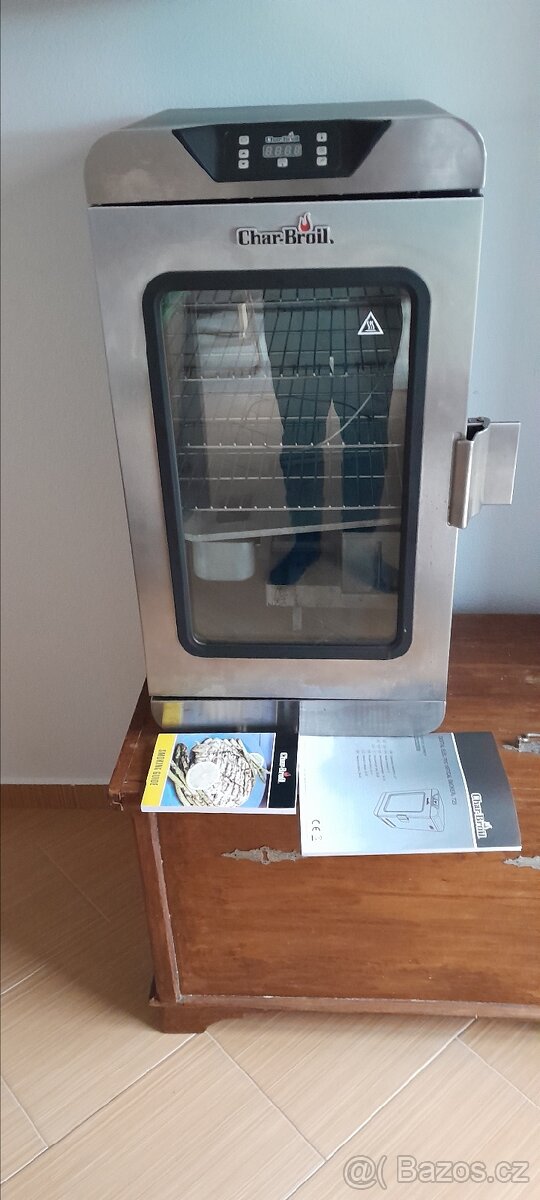 Prodám elektrickou udírnu