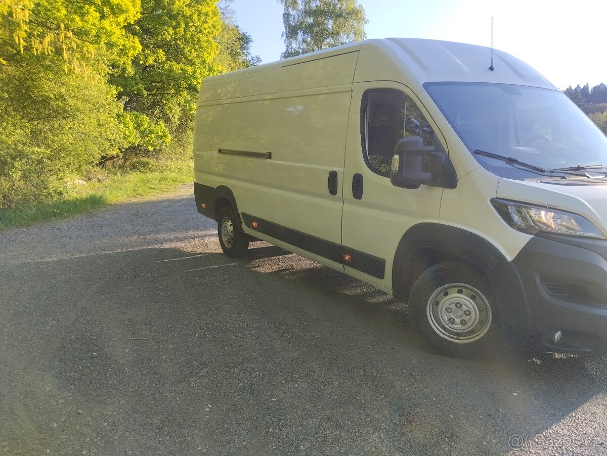 Prodám Peugeot boxer maxi,2.0, 120kw, r.v.2017pravideln