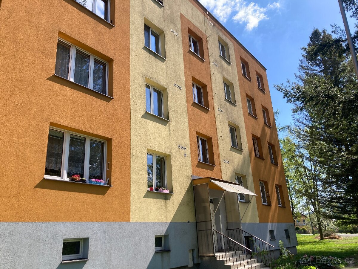 Pronájem bytu 2+1 – Školská čtvrť – Frenštát p.R.