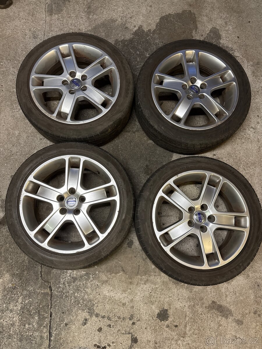 Alu originální sada Volvo 205/50/17 5x108