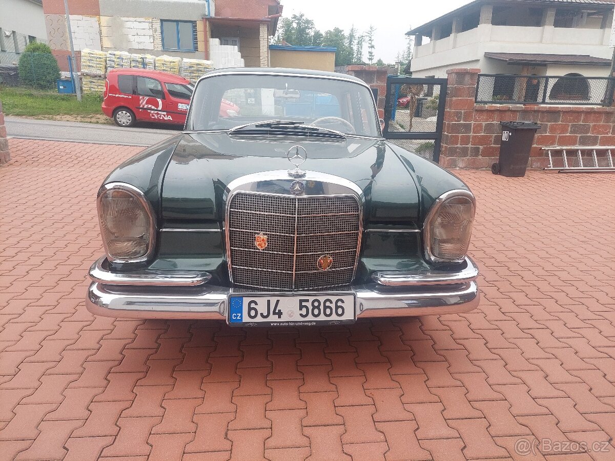 Mercedes