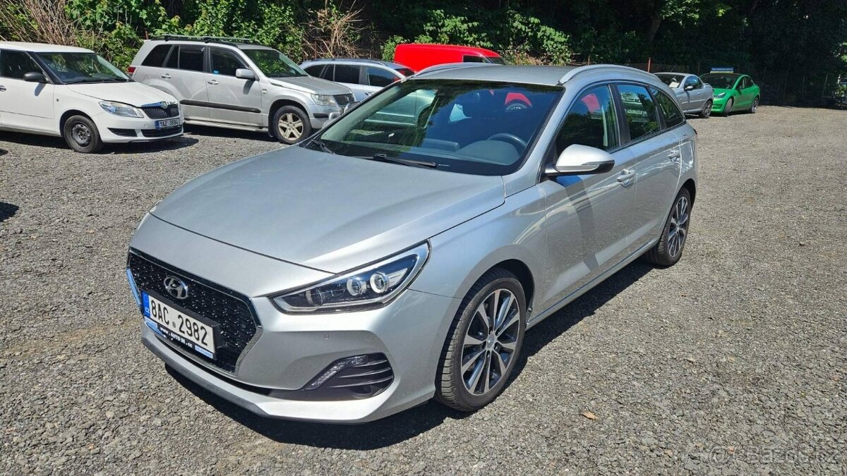 Hyundai I30 kombi 1.4 T-GDI DCT automat STYLE NAVI 98 tkm